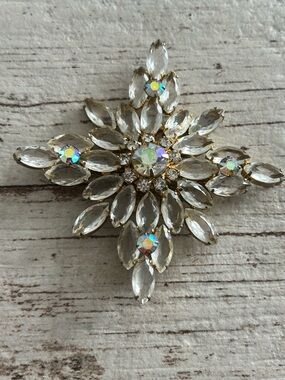 JULIANA vintage 1950 rhinestone brooch large